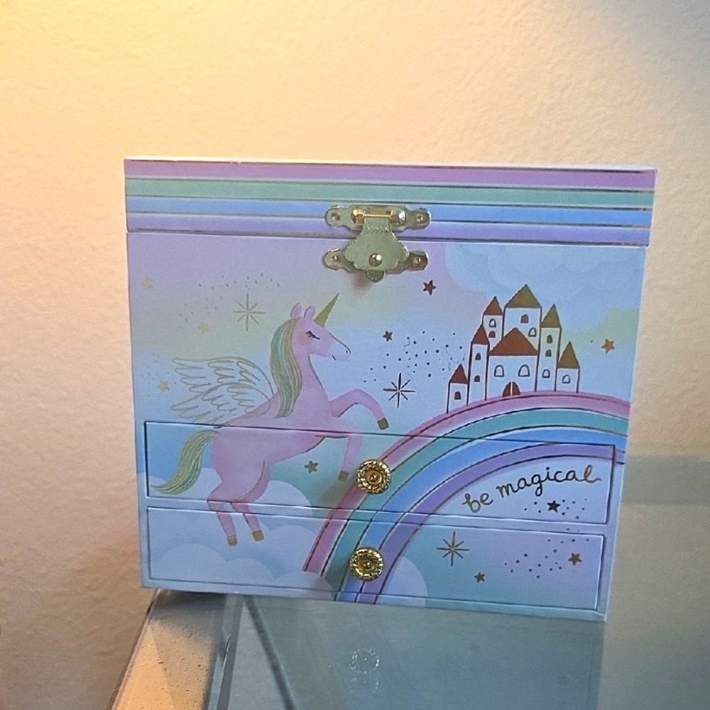 Giggles & Honey Unicorn Jewelry Box with Rainbow Design